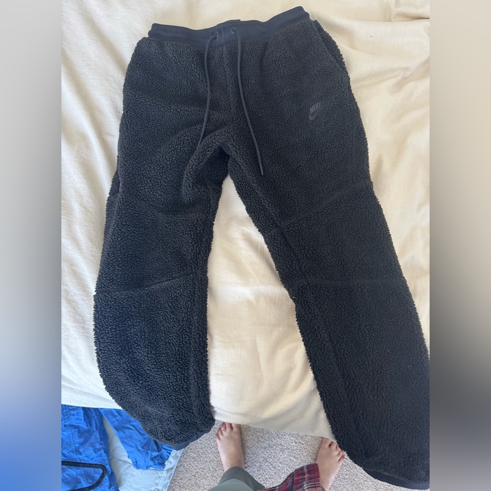 Nike Men’s Sherpa Joggers - Black